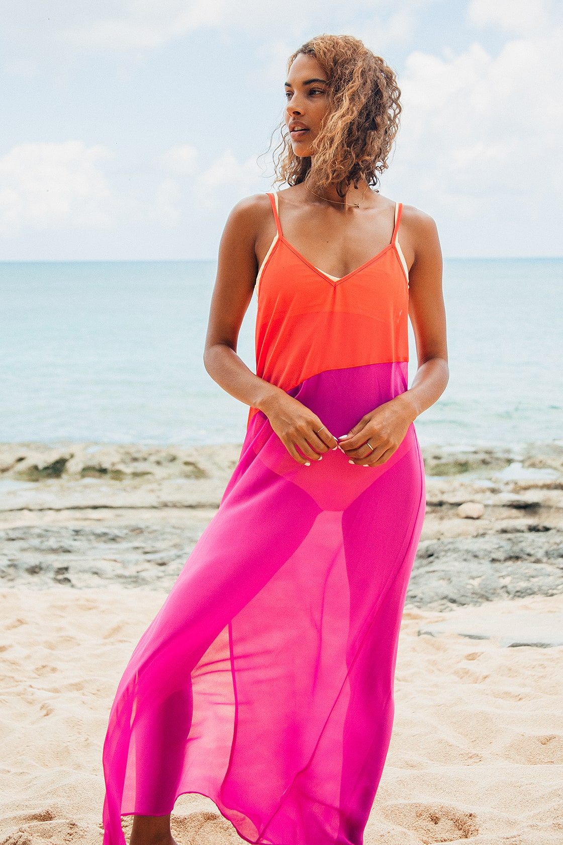 12 Best Cover-Ups: Find the Perfect Swimwear Cover-Up for Your Sign