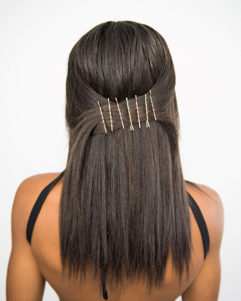 How to Wear the Bobby Pin Hairstyle Trend - Lulus.com Fashion Blog