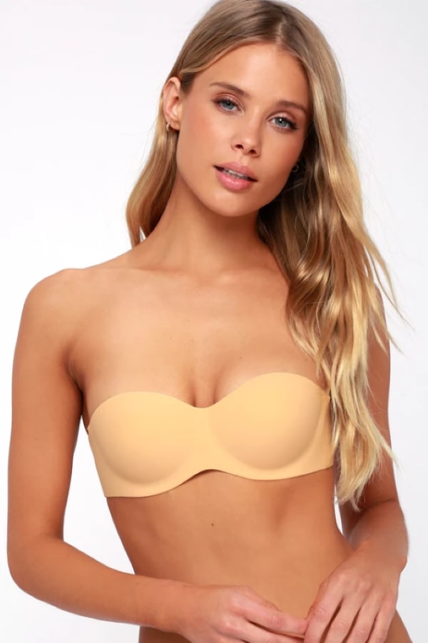 5 Tips on How To Wear Stick-On Bra : Lingerie Tips