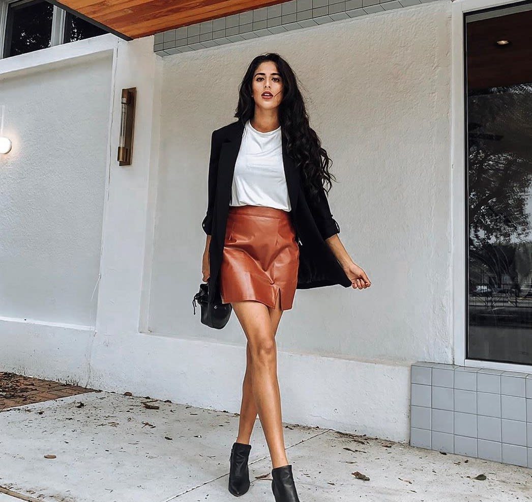 brown leather skirt queen