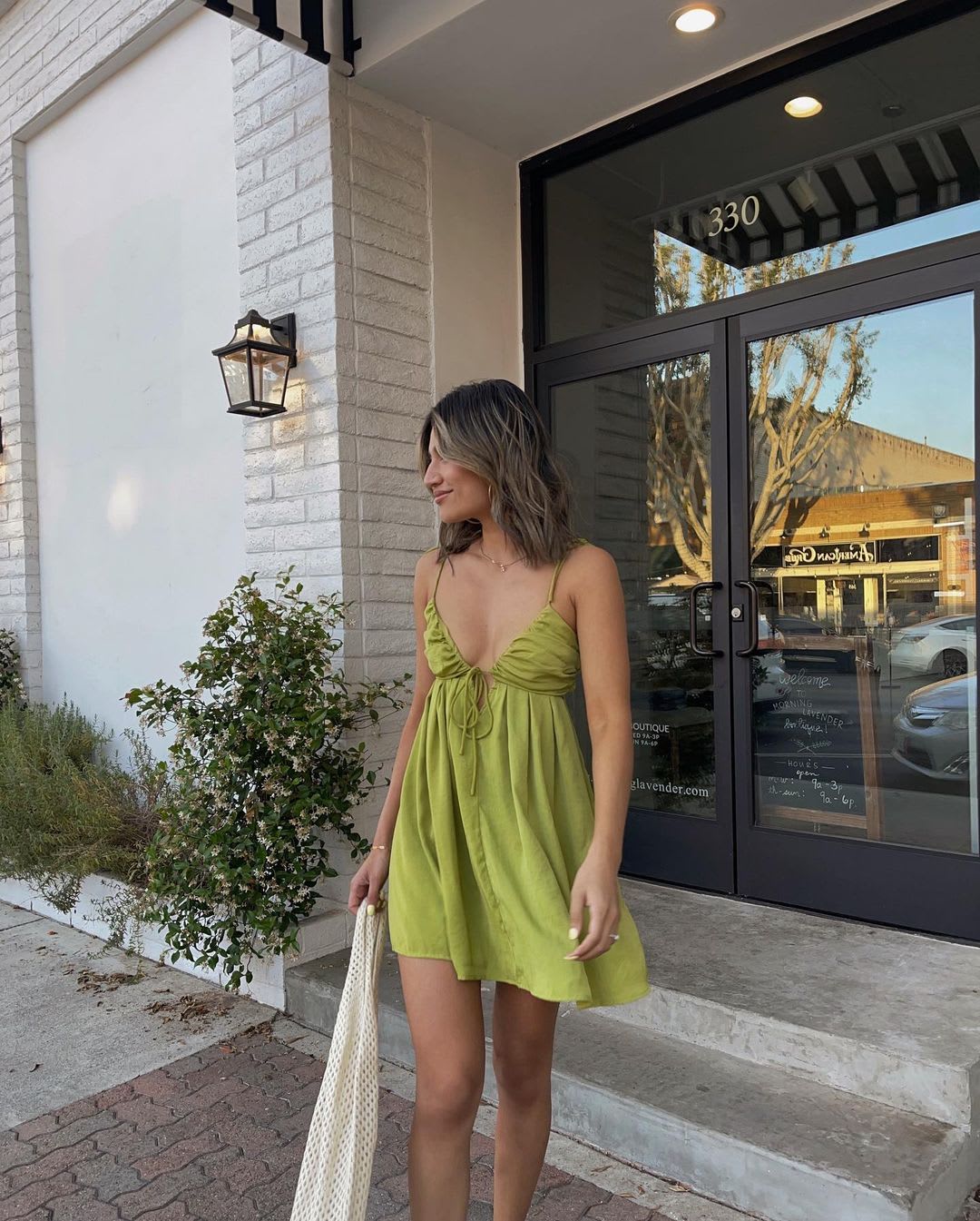 24 Sexy Summer Outfits You'll Want to Copy In 2023 - Lulus.com Fashion Blog