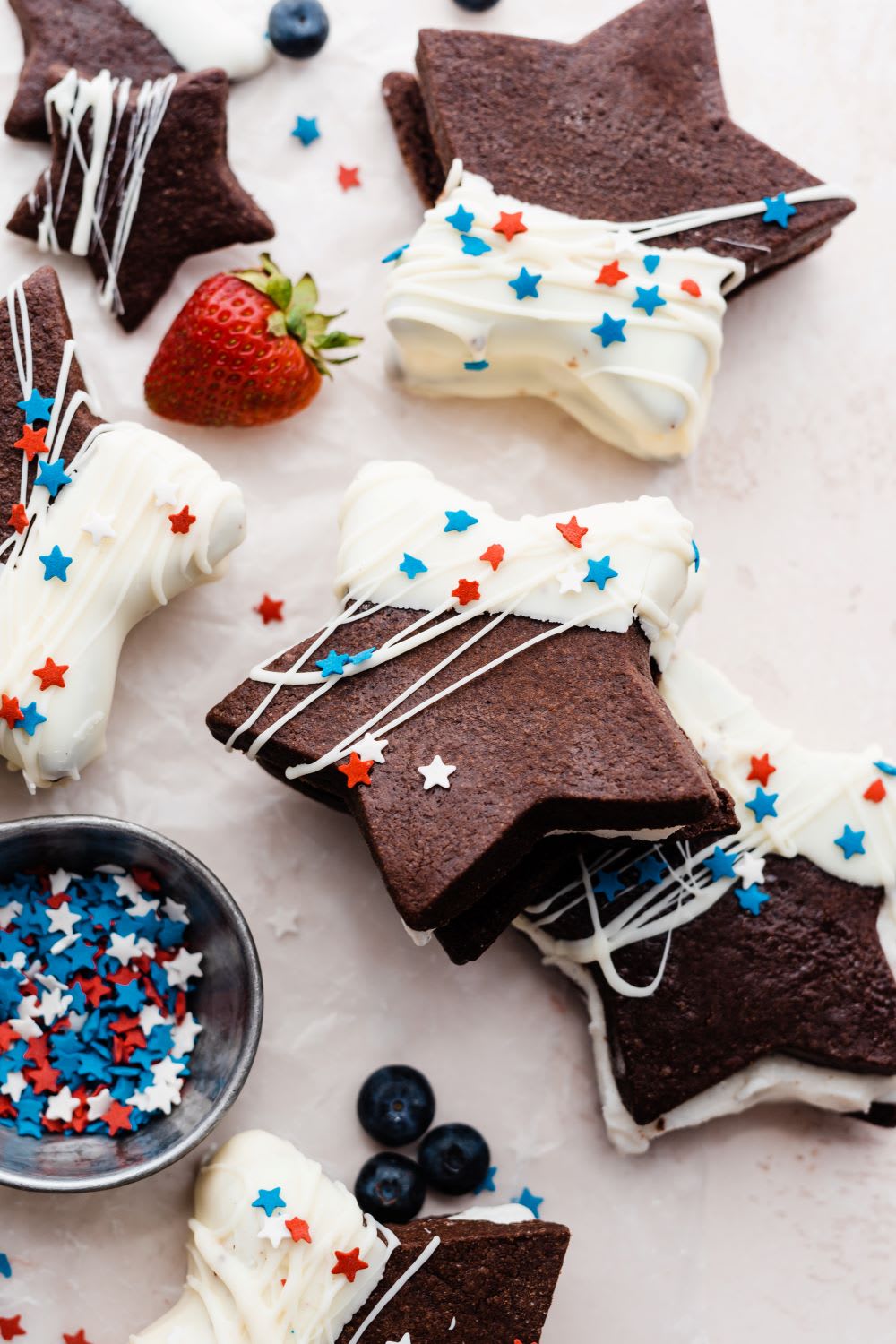 This Ice Cream Sandwich Recipe Is One Of Our Favorite 4th Of July Dessert Ideas