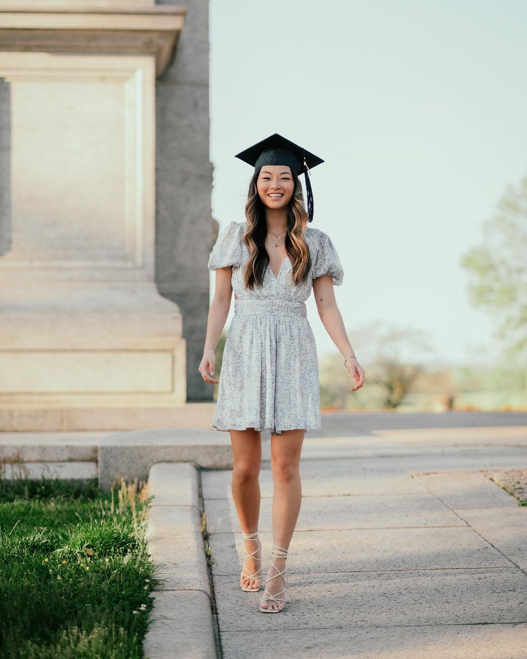 What To Wear To A Graduation Outfit Ideas For Grads And Guests Fashion ...