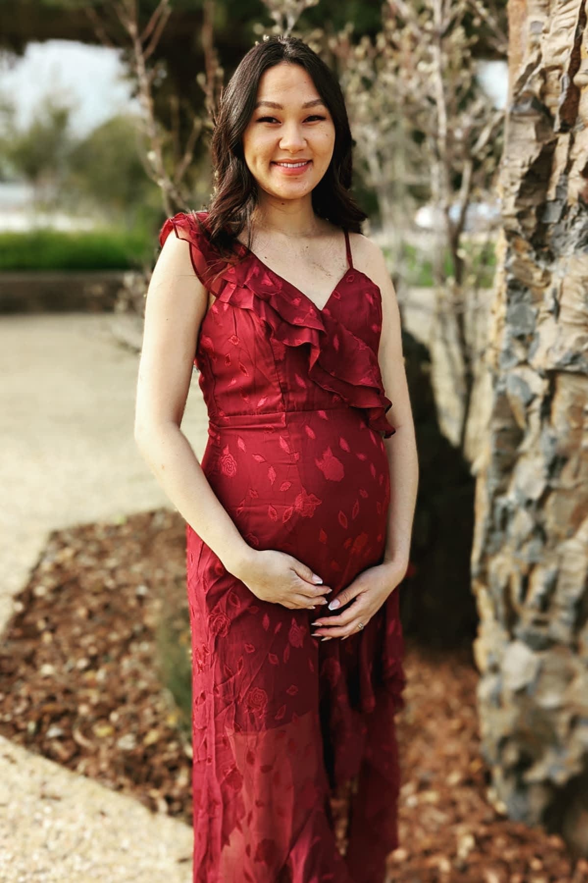 Maternity Wedding Guest Guide: 17 Dresses For Pregnant Babes- Lulus.com  Fashion Blog