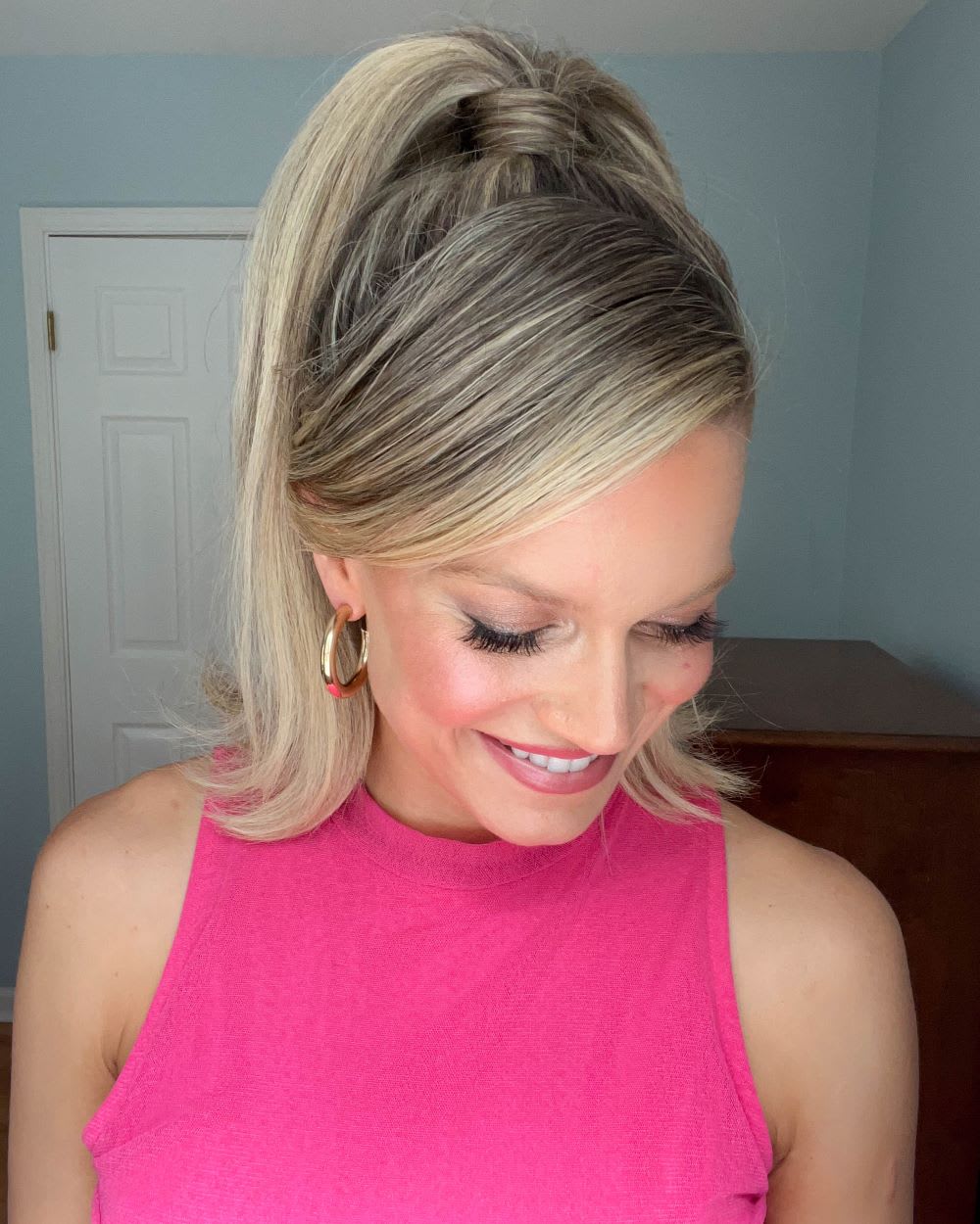 How To Do A Barbiecore Ponytail With Swoop - Lulus.com Fashion Blog