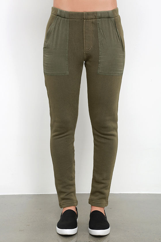 olive green jogger set