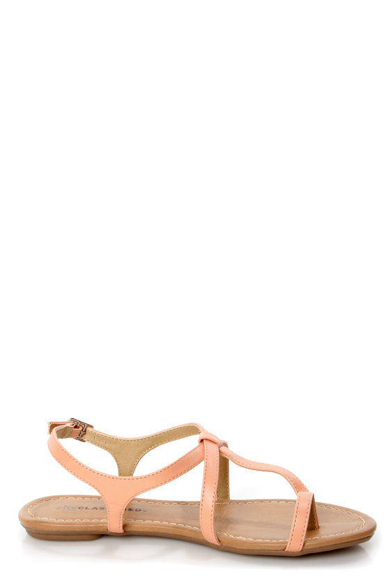 City Classified Kimie Peach Toe Loop Thong Sandals - $15.00