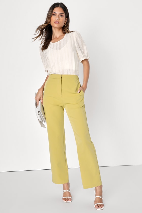 How To Wear Parachute Pants For A Chic Look: Unveiling Comfort And Style