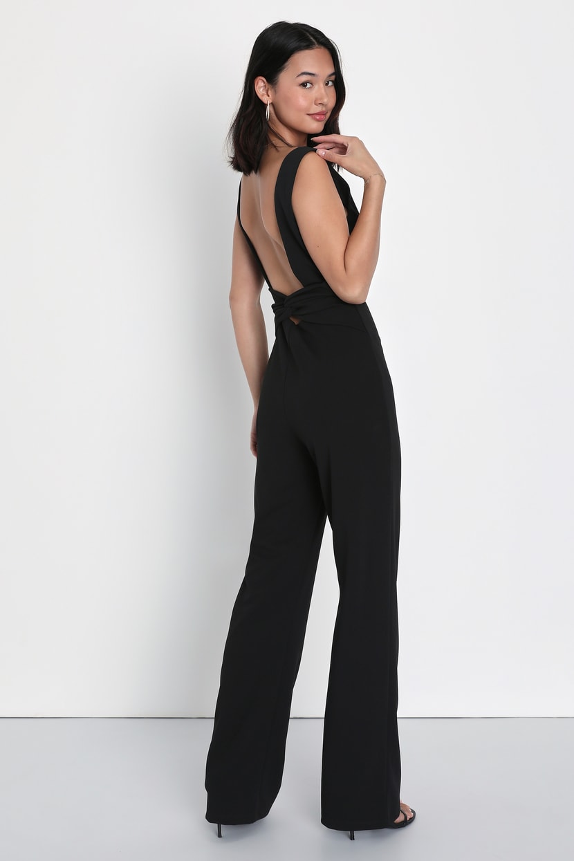 Alluring Essence Black Backless Knotted Sleeveless Jumpsuit