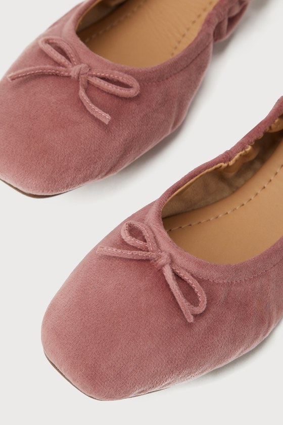 Pink velvet 2024 ballet flats