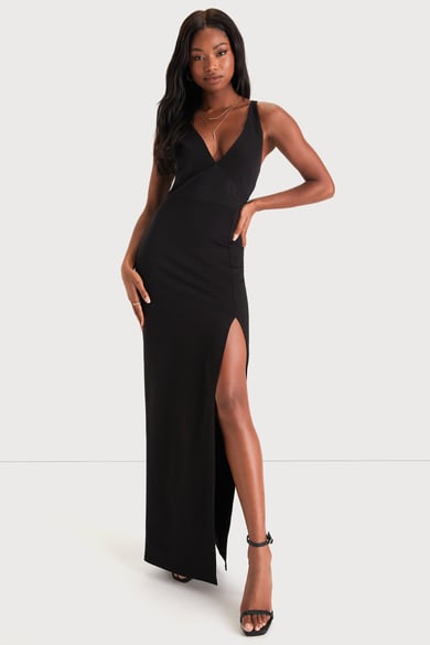Sexy Low-Cut Dresses and Tops | Shop Plunge Dresses at Lulus