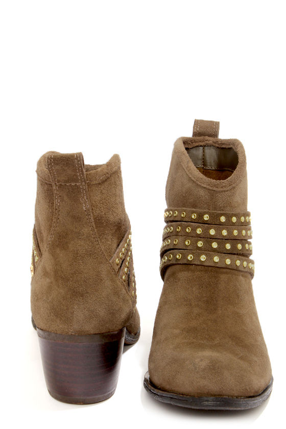 Jessica simpson hot sale studded boots