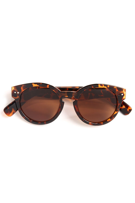 Chic Tortoise Sunglasses - Rounded Sunglasses - $14.00 - Lulus