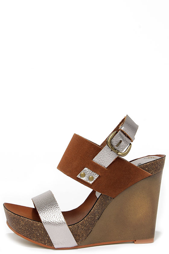 mia heritage sandals