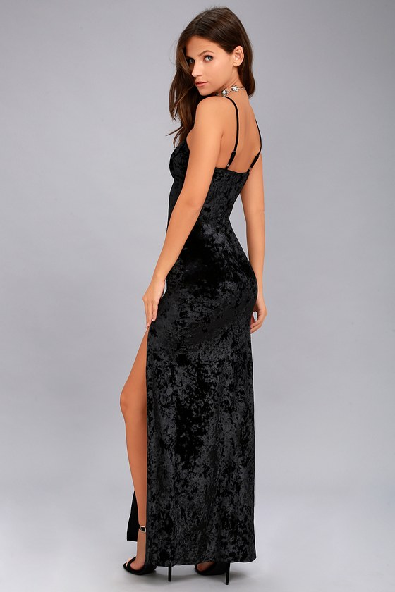 Black crushed 2024 velvet dress