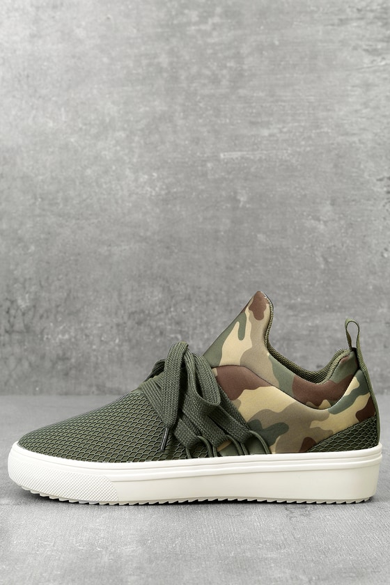 steve madden camouflage sneakers