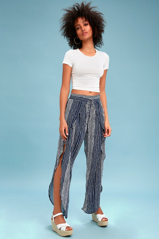 Navy blue and on sale white striped palazzo pants