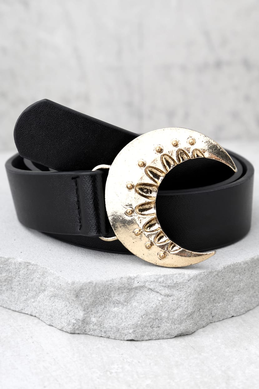 Trendy Black Belt - Crescent Moon Belt - Vegan Leather Belt - $18.00 - Lulus