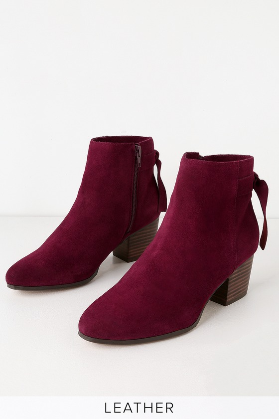 Wine shop suede boots