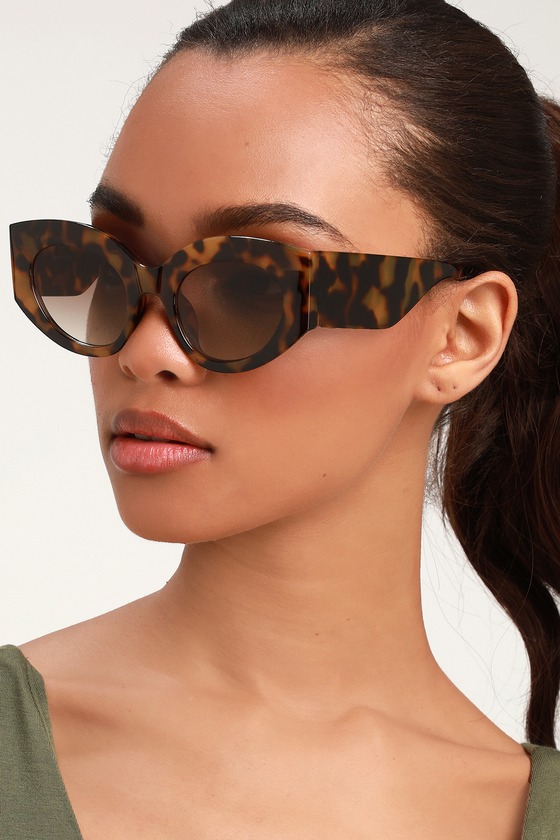 Chic Tortoise Sunglasses Cat Eye Sunglasses Sunglasses Lulus