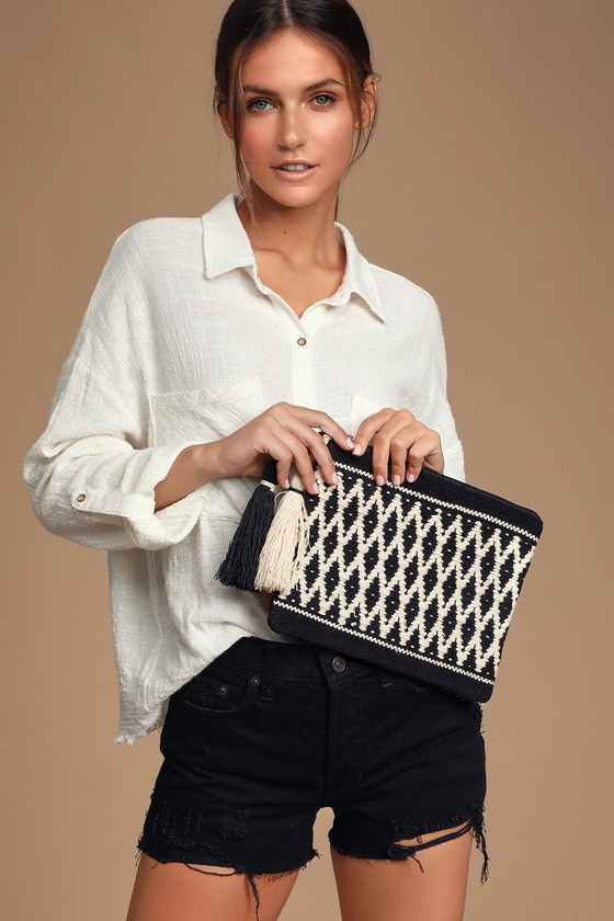 woven tassel clutch