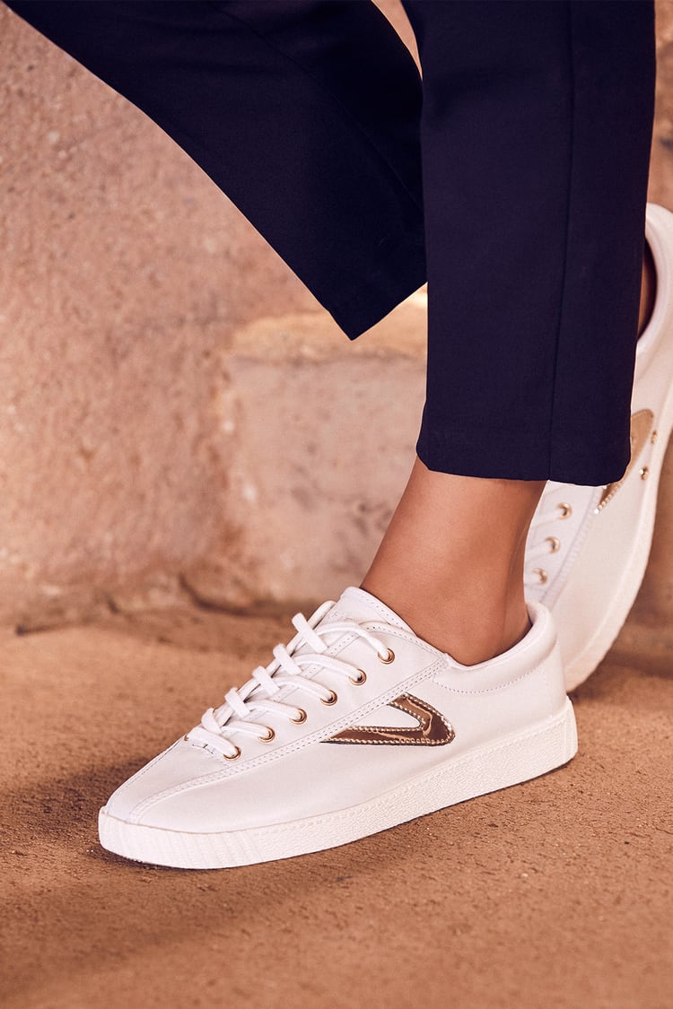 Tretorn Nylite 2 Plus - Vintage white and gold Sneakers - Sneaker - Lulus