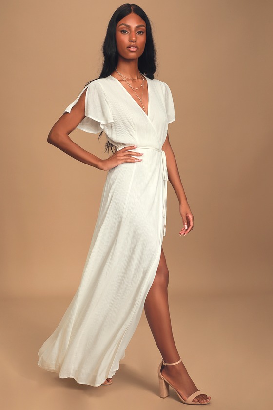 25 White Dresses for Engagement Photos - Brittany Bekas Fine Art Photos