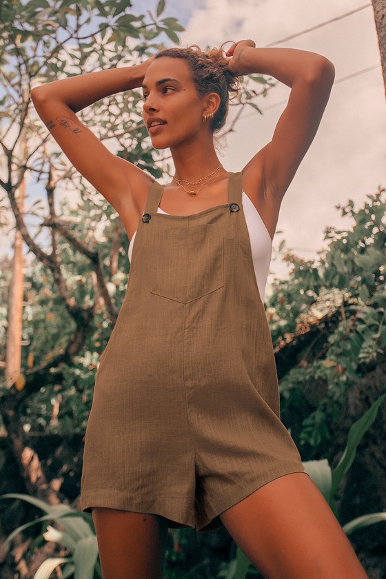 Olive green short outlet overalls