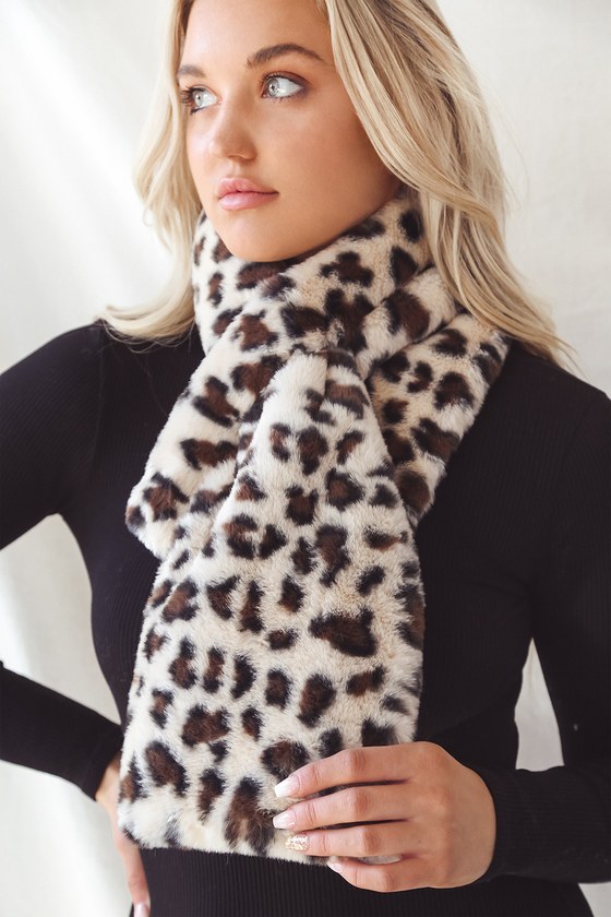 Shiraleah Soft Scarf - Faux Fur Scarf - Leopard Print Scarf - Lulus