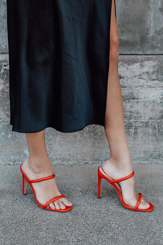 red square toe heels