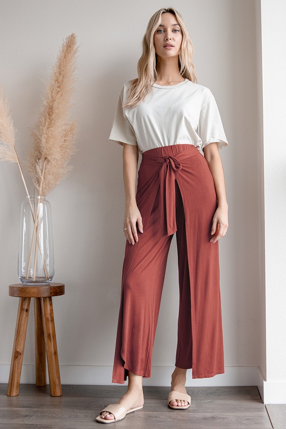 petite culotte pants