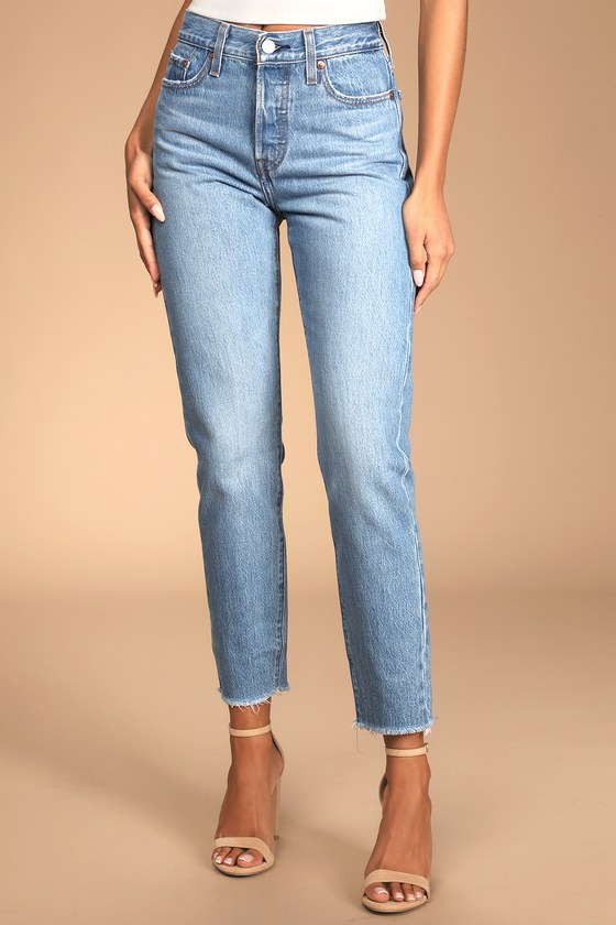 Levi's Wedgie Straight Jeans - Cropped Jeans - Medium Wash Jeans