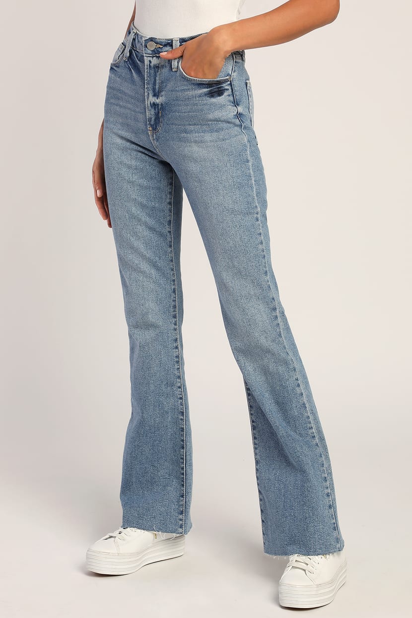 Kaelie Light Wash High-Rise Vintage Flare-Leg Jeans