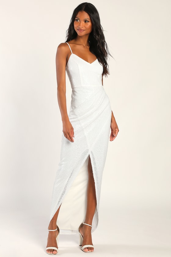 White 2025 bodycon maxi