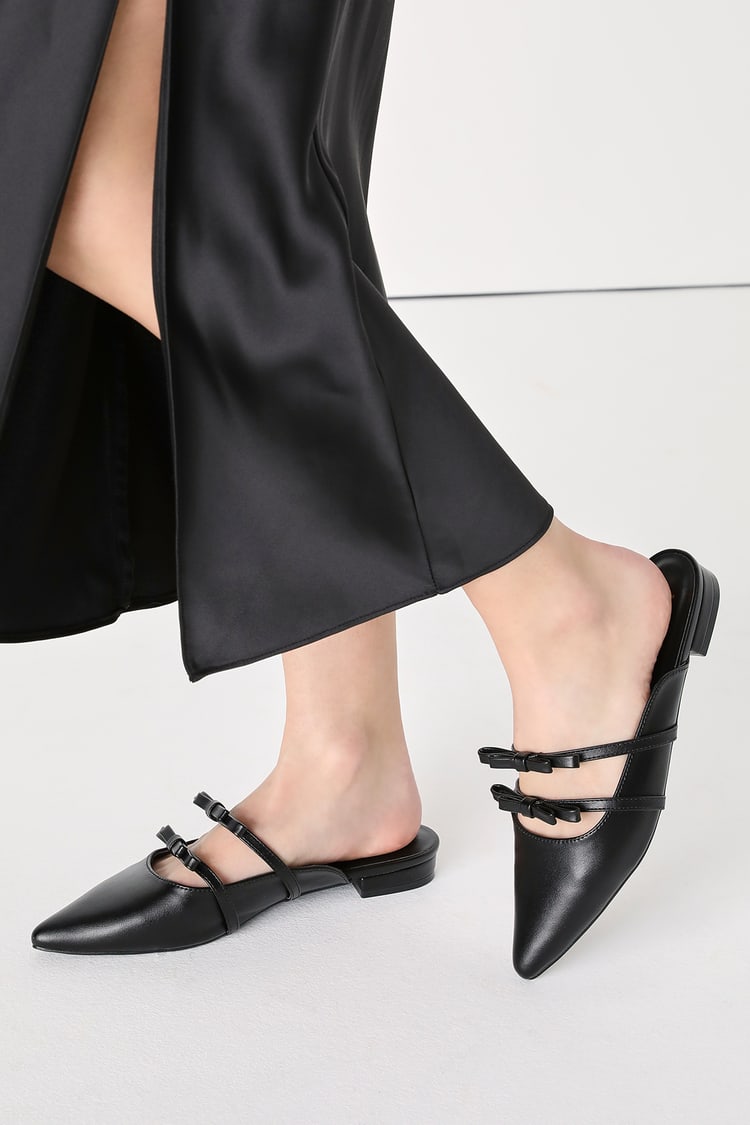 Chic Black Flats - Pointed-Toe Flats - Bow Mules - Women's Mules - Lulus